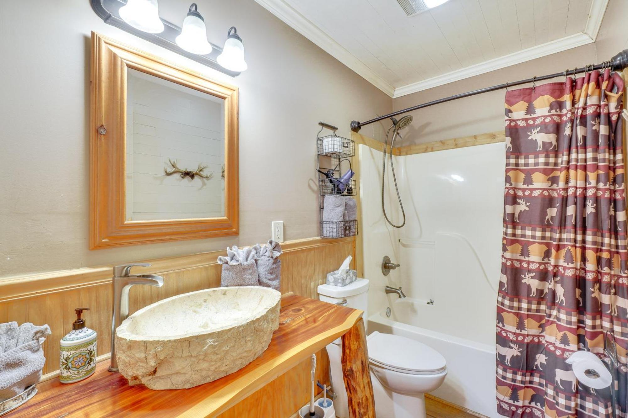 Just Fur Relaxin Sevierville Cabin With Hot Tub! Ngoại thất bức ảnh