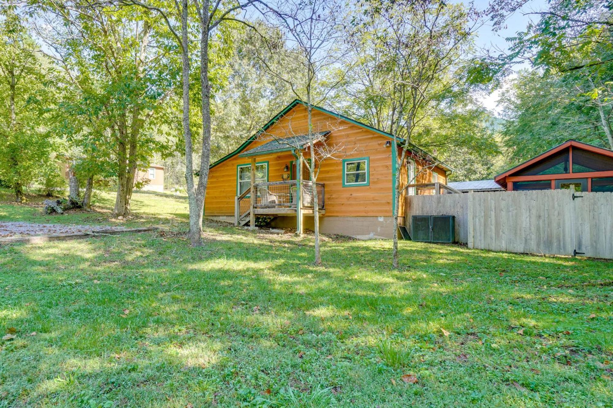 Just Fur Relaxin Sevierville Cabin With Hot Tub! Ngoại thất bức ảnh