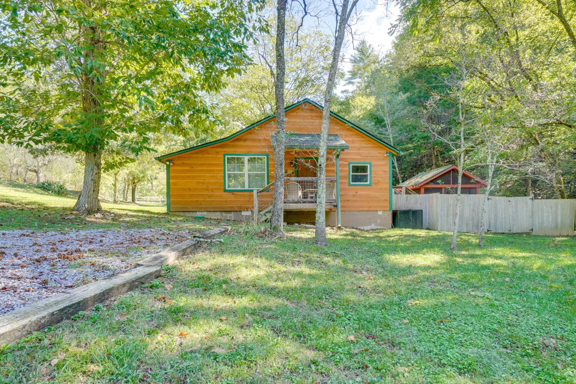 Just Fur Relaxin Sevierville Cabin With Hot Tub! Ngoại thất bức ảnh